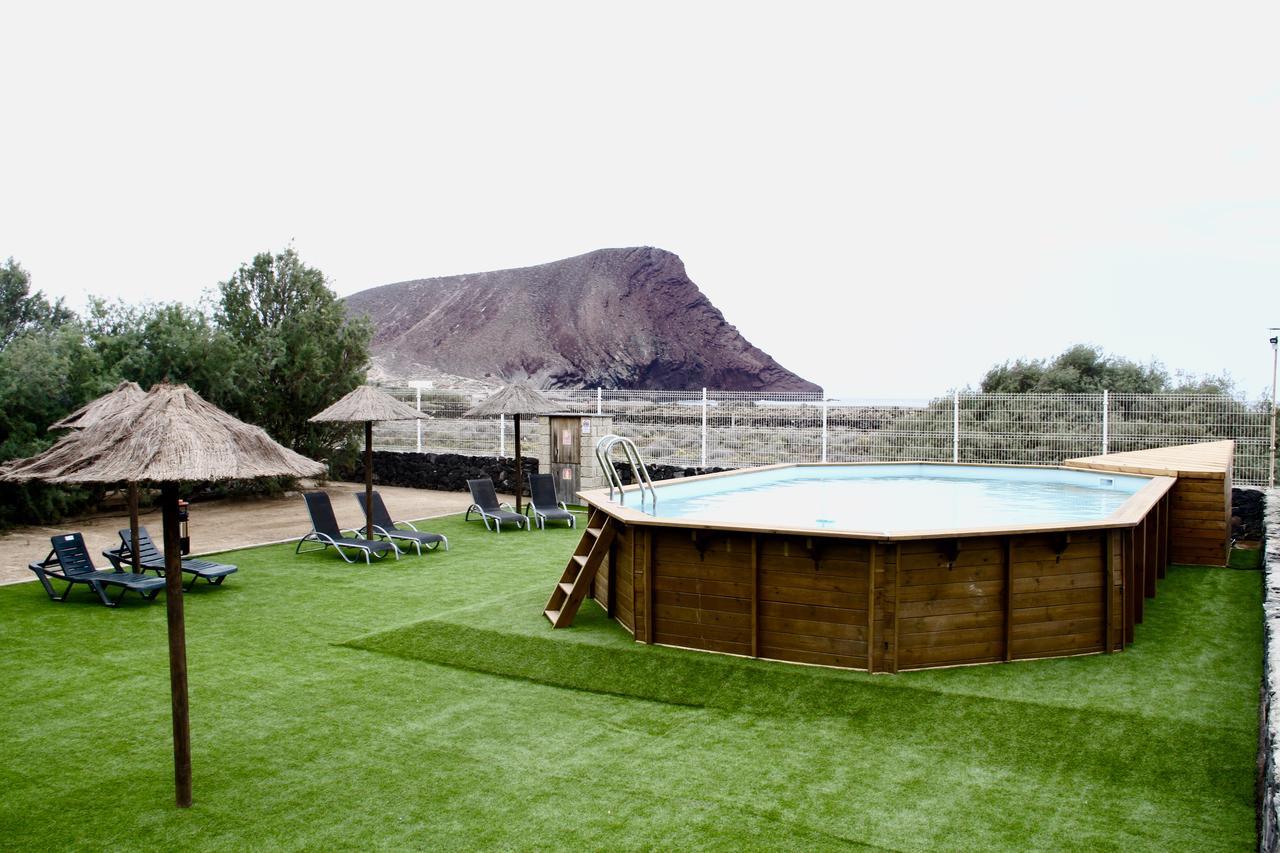Eco-Wooden Houses Camping Montana Roja El Medano  Exterior photo